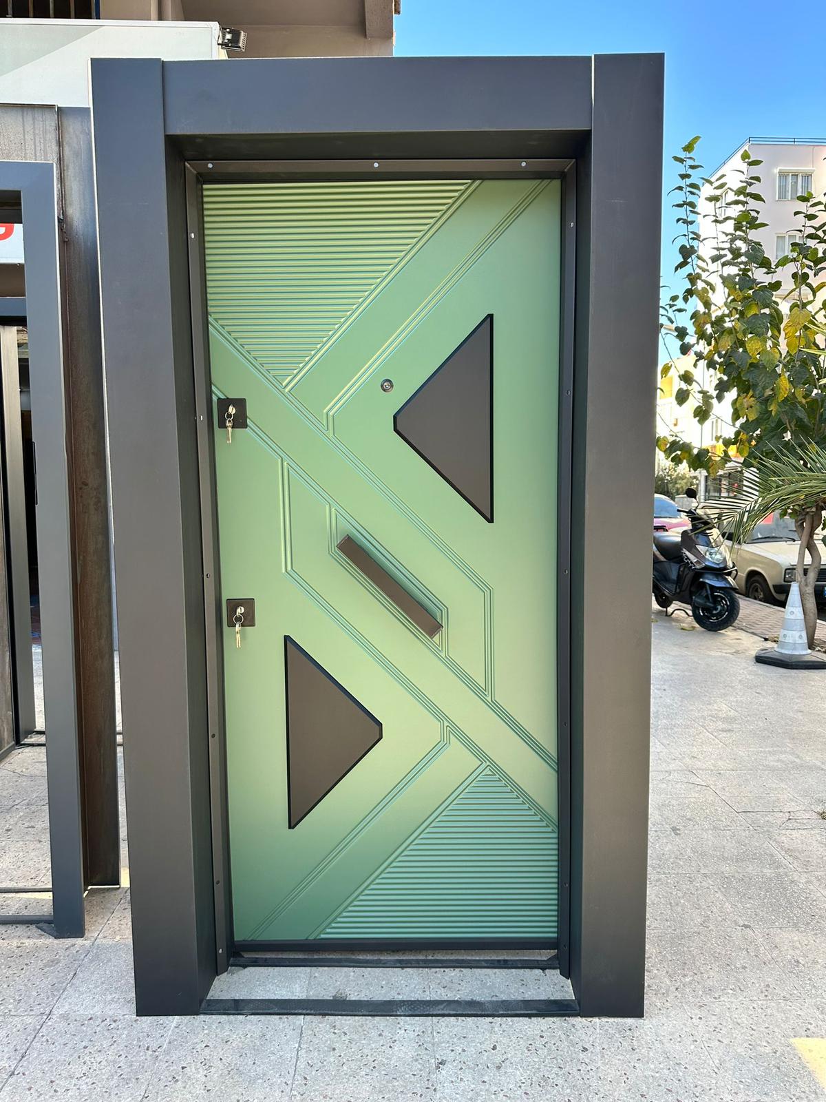 Pehlivan Çelik Kapı